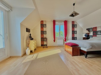 MAISON A VENDRE - CONDETTE - 215 m2 - 741600€